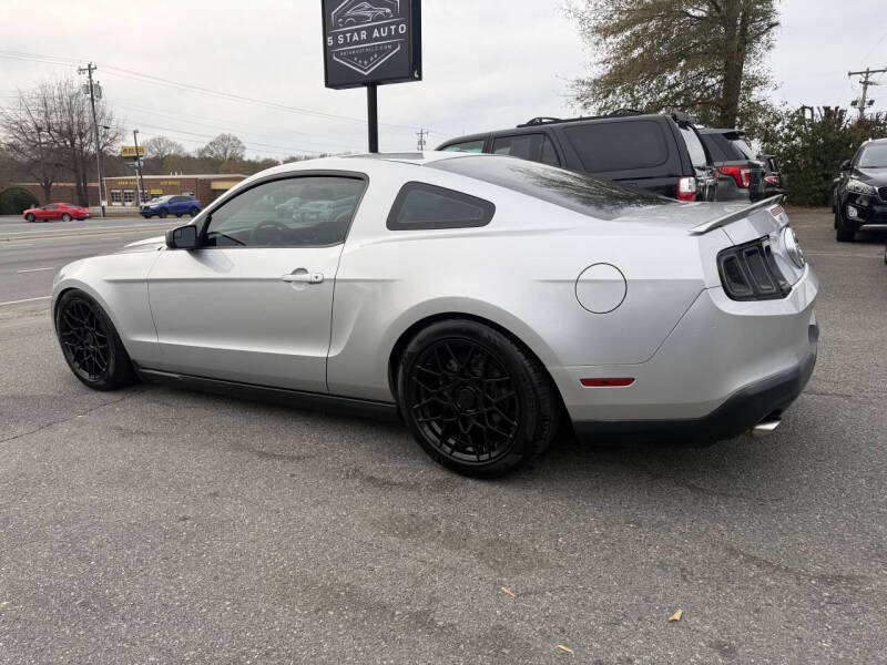 2012 Ford Mustang V6
