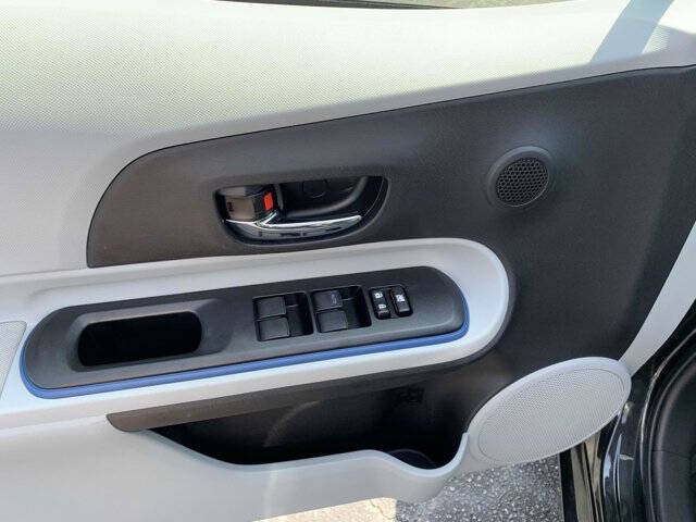 2012 Toyota Prius c One