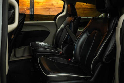 2021 Chrysler Pacifica Hybrid Limited