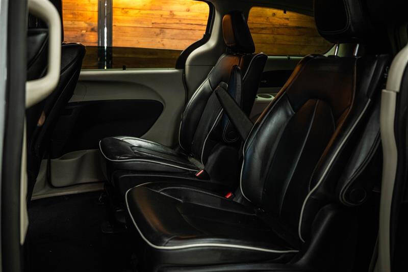 2021 Chrysler Pacifica Hybrid Limited