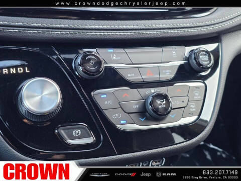 2022 Chrysler Pacifica Hybrid Touring L