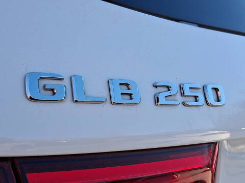 2022 Mercedes-Benz GLB GLB 250 4MATIC