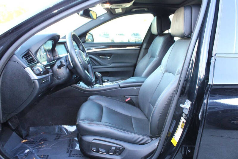 2014 BMW 5 Series 550i