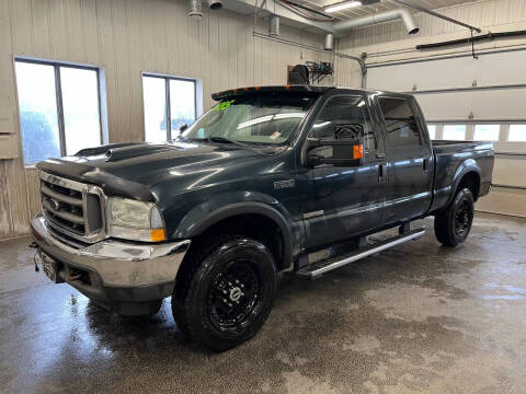2004 Ford F-250 Super Duty for sale at Sand's Auto Sales in Cambridge MN