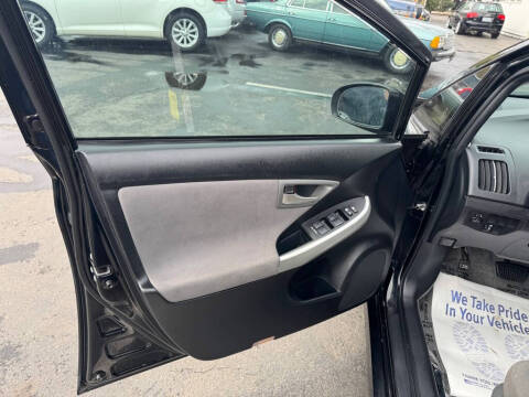 2015 Toyota Prius One