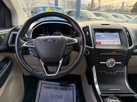 2019 Ford Edge Titanium
