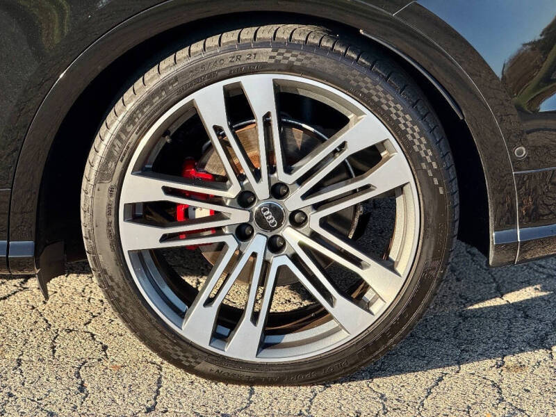 2019 Audi SQ5 3.0T quattro Prestige