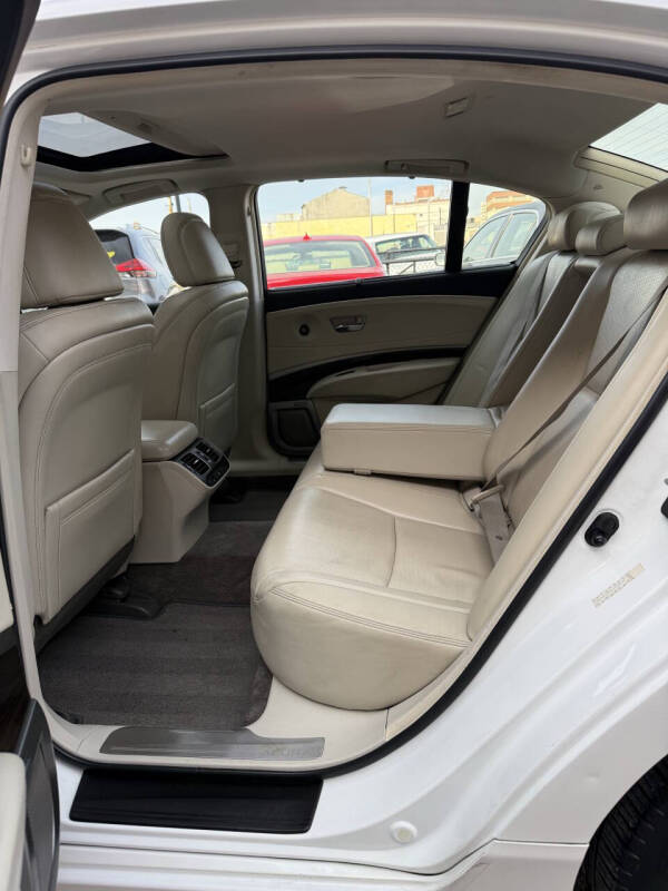 2014 Acura RLX w/Advance