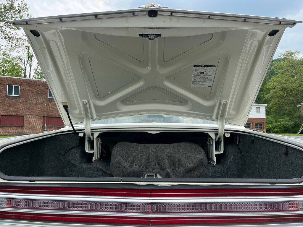 1976 Lincoln Continental 80