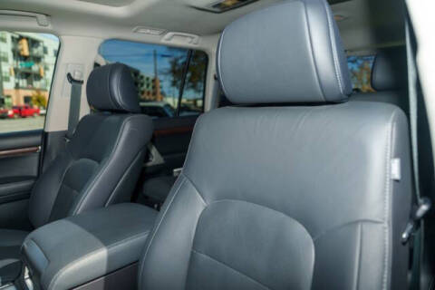 2021 Toyota Land Cruiser