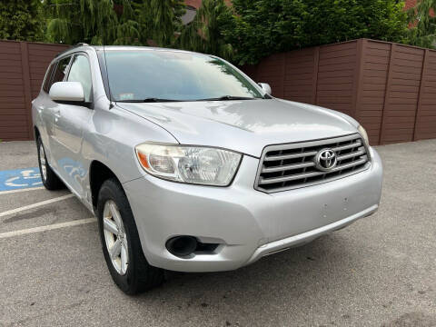 2009 Toyota Highlander for sale at KG MOTORS in West Newton MA