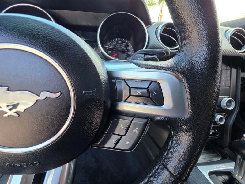 2019 Ford Mustang EcoBoost