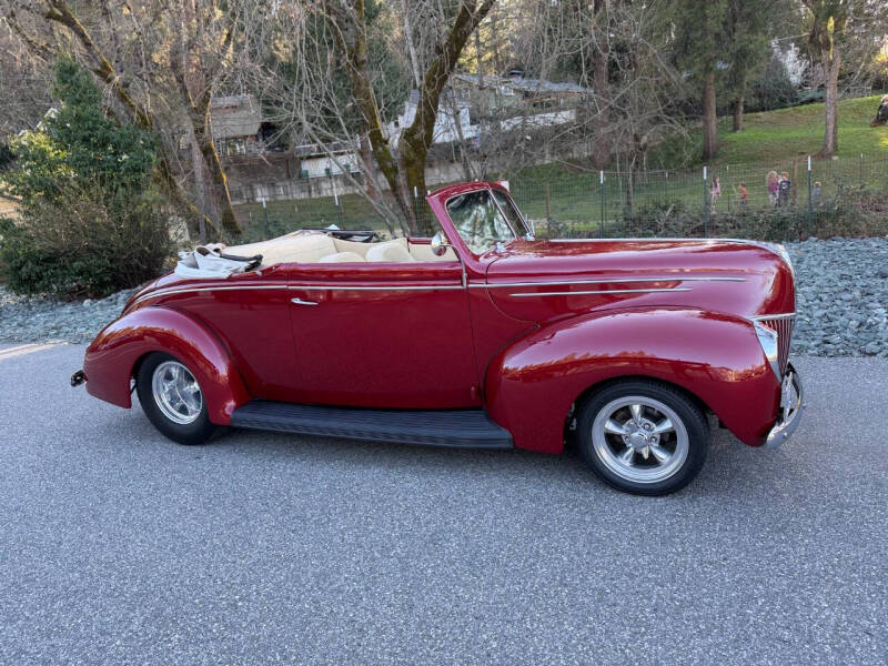 1940 Ford Cabriolet