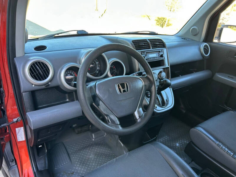 2004 Honda Element LX