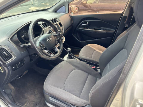 2013 Kia Rio 5-Door EX