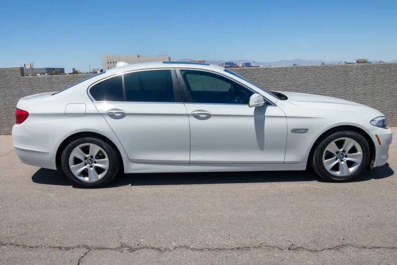 2013 BMW 5 Series 528i