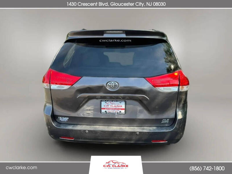 2013 Toyota Sienna