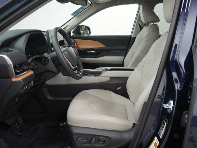 2025 Toyota Grand Highlander Limited