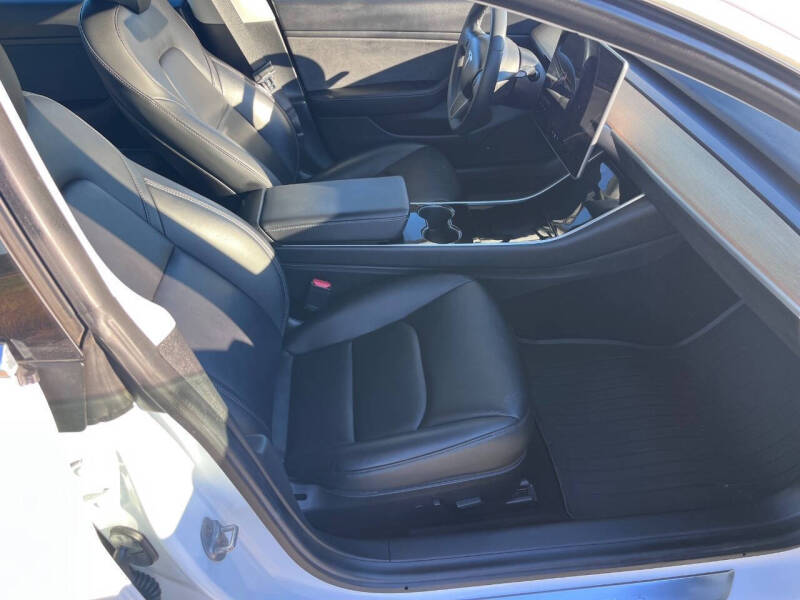 2020 Tesla Model 3 Performance