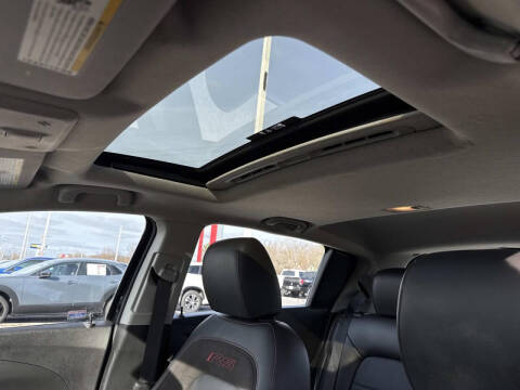 2015 Chevrolet Sonic RS Manual