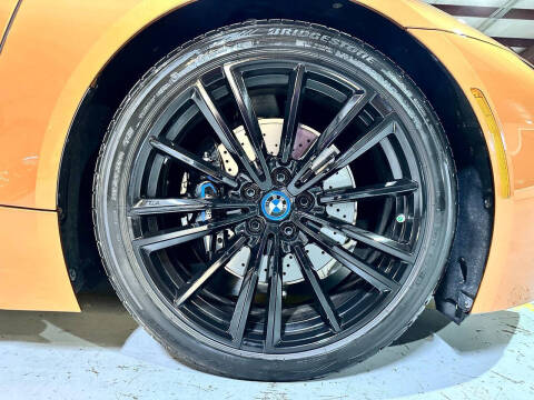 2019 BMW i8