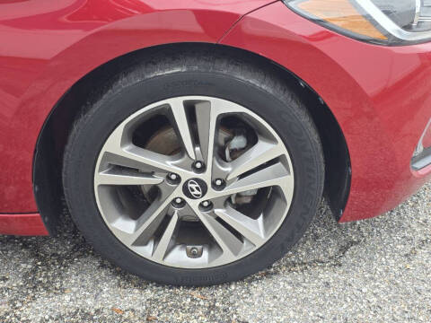 2017 Hyundai Elantra