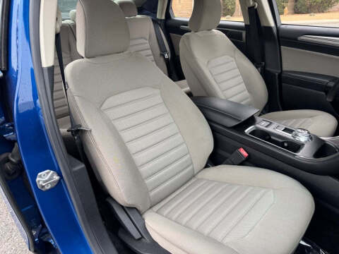 2017 Ford Fusion Hybrid S