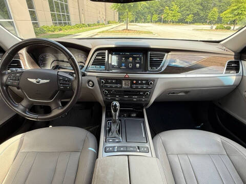 2017 Genesis G80