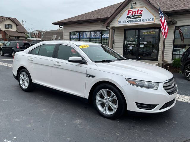 2015 Ford Taurus SEL
