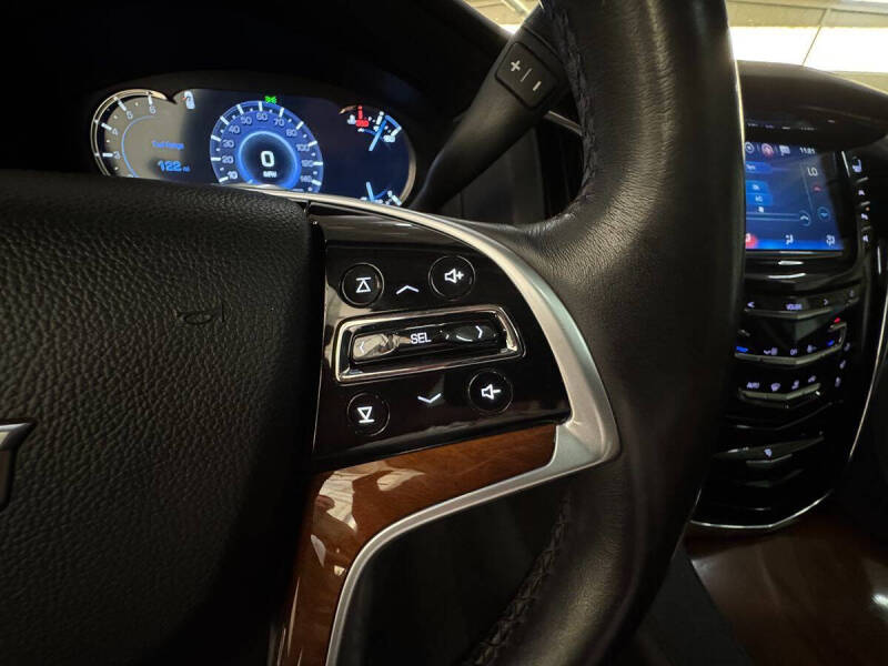 2017 Cadillac Escalade Luxury