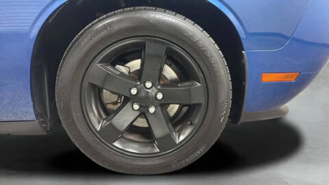 2012 Dodge Challenger SXT