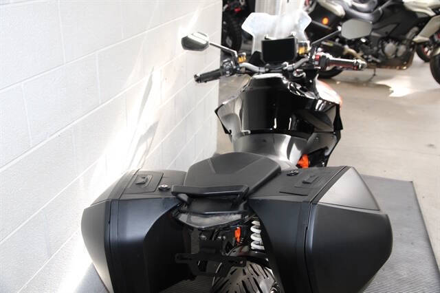 2019 KTM Super Duke