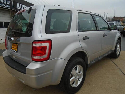 2010 Ford Escape XLS