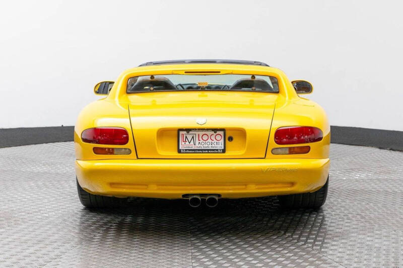 2001 Dodge Viper RT/10