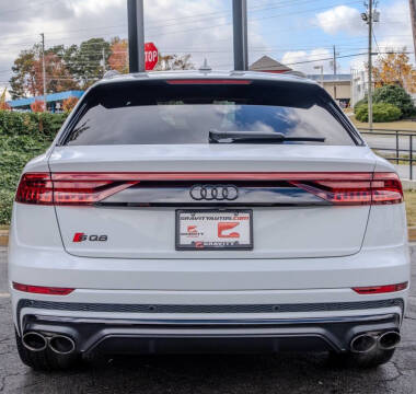 2023 Audi SQ8 4.0T quattro Prestige