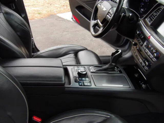 2015 Hyundai Genesis