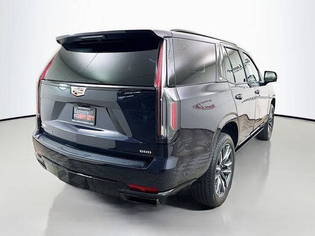 2023 Cadillac Escalade Sport