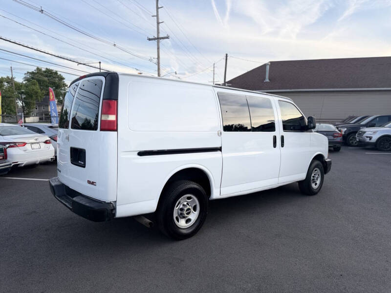2007 GMC Savana 2500