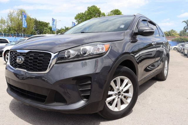 2019 Kia Sorento for sale at OCEAN AUTO SALES in Miami FL