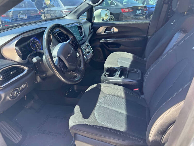 2020 Chrysler Pacifica Touring