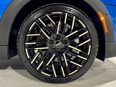 2025 MINI Hardtop 4 Door