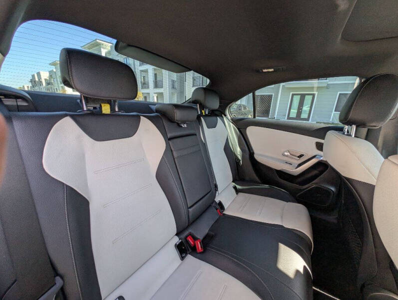 2019 Mercedes-Benz A-Class A 220