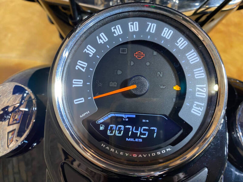 2019 Harley-Davidson Heritage Classic 114