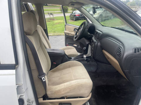 2005 Chevrolet TrailBlazer LS