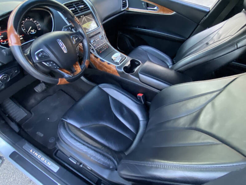 2016 Lincoln MKX Select