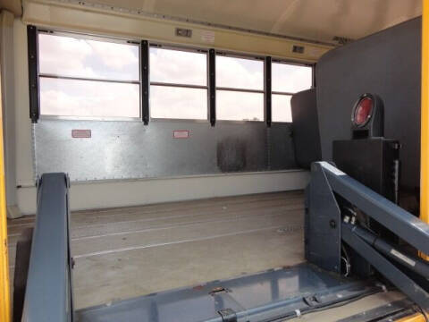 2009 IC Bus CE Series