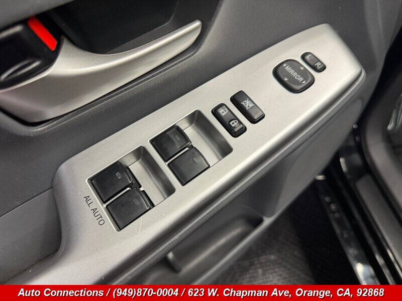 2012 Toyota Prius v Two