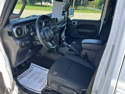 2022 Jeep Gladiator Willys