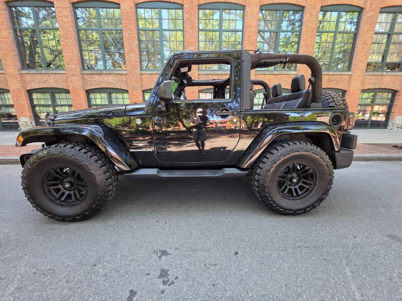 2012 Jeep Wrangler Sahara