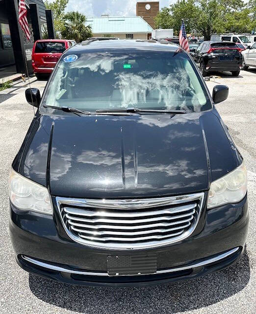 2014 Chrysler Town and Country for sale at Atlantic Car Company in Jacksonville, FL